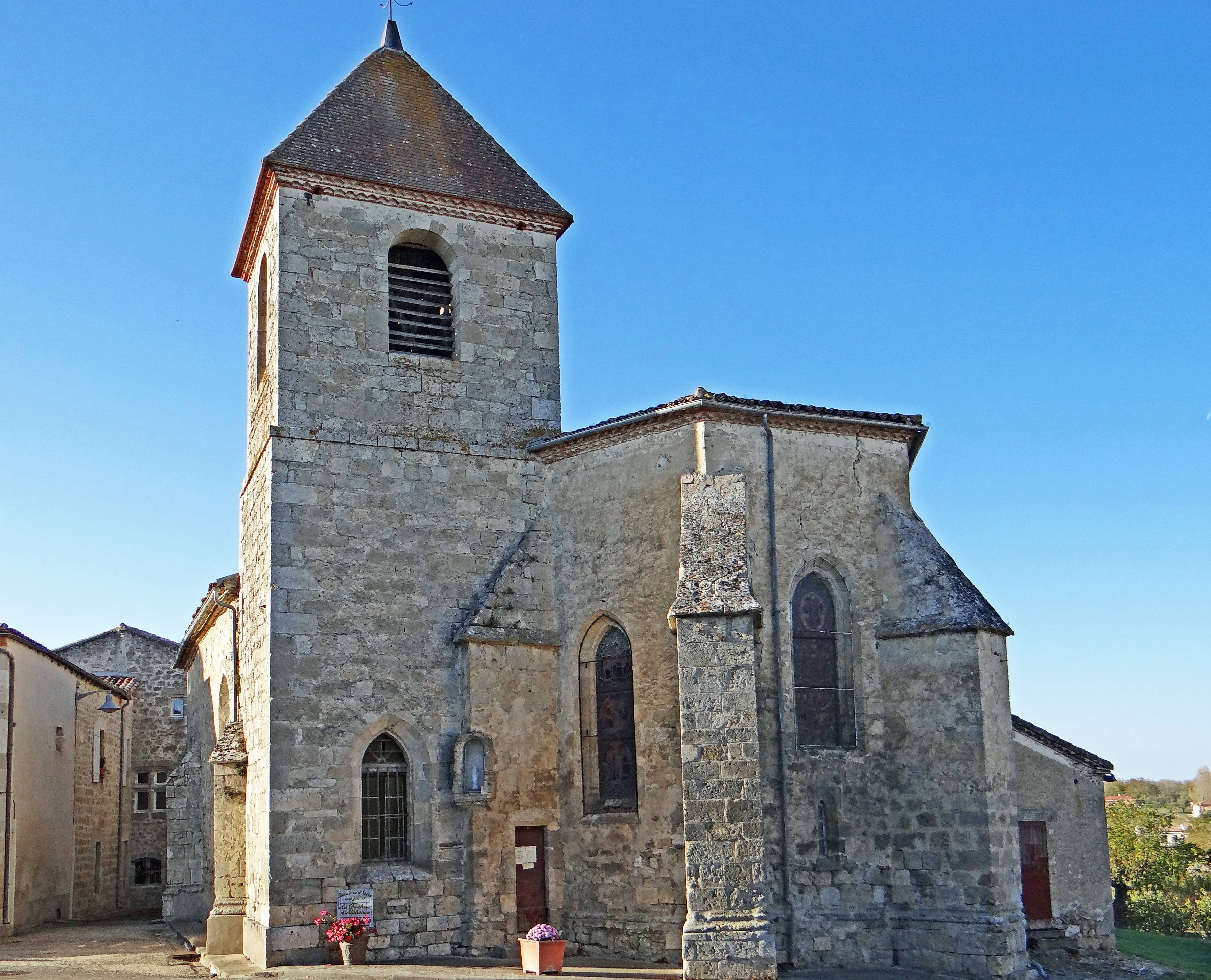 Photo de Église Notre-Dame de Lusignan-Petit