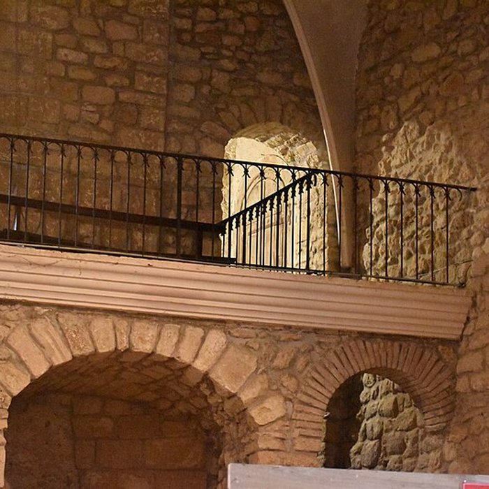 Photo de Église Notre-Dame et croix de pierre de Vals