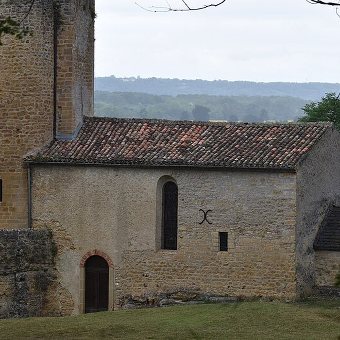 Photo de Église Notre-Dame et croix de pierre de Vals
