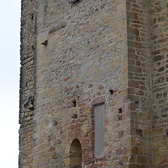 Photo de Église Notre-Dame et croix de pierre de Vals