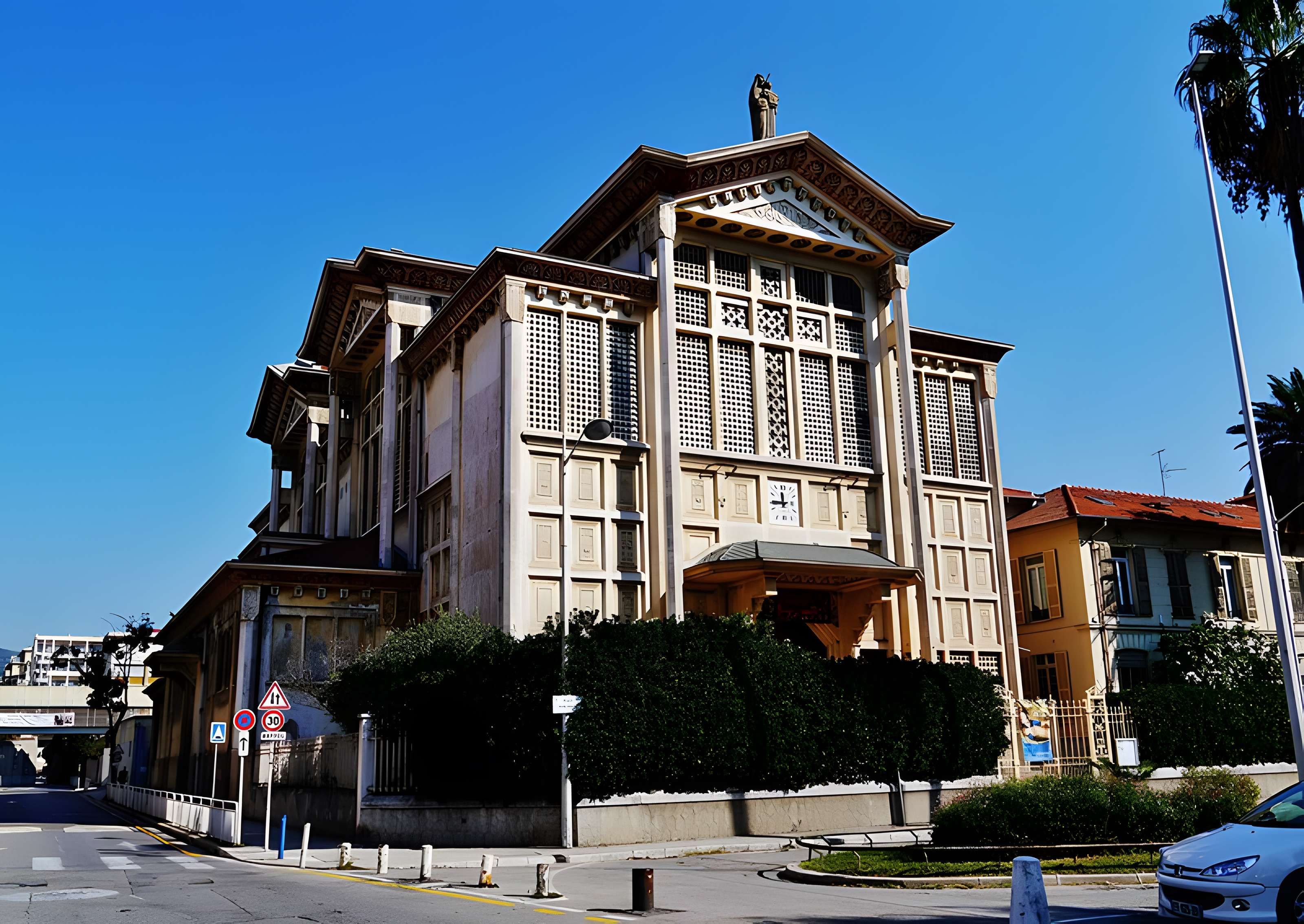 Église Notre-Dame-Auxiliatrice de Nice  