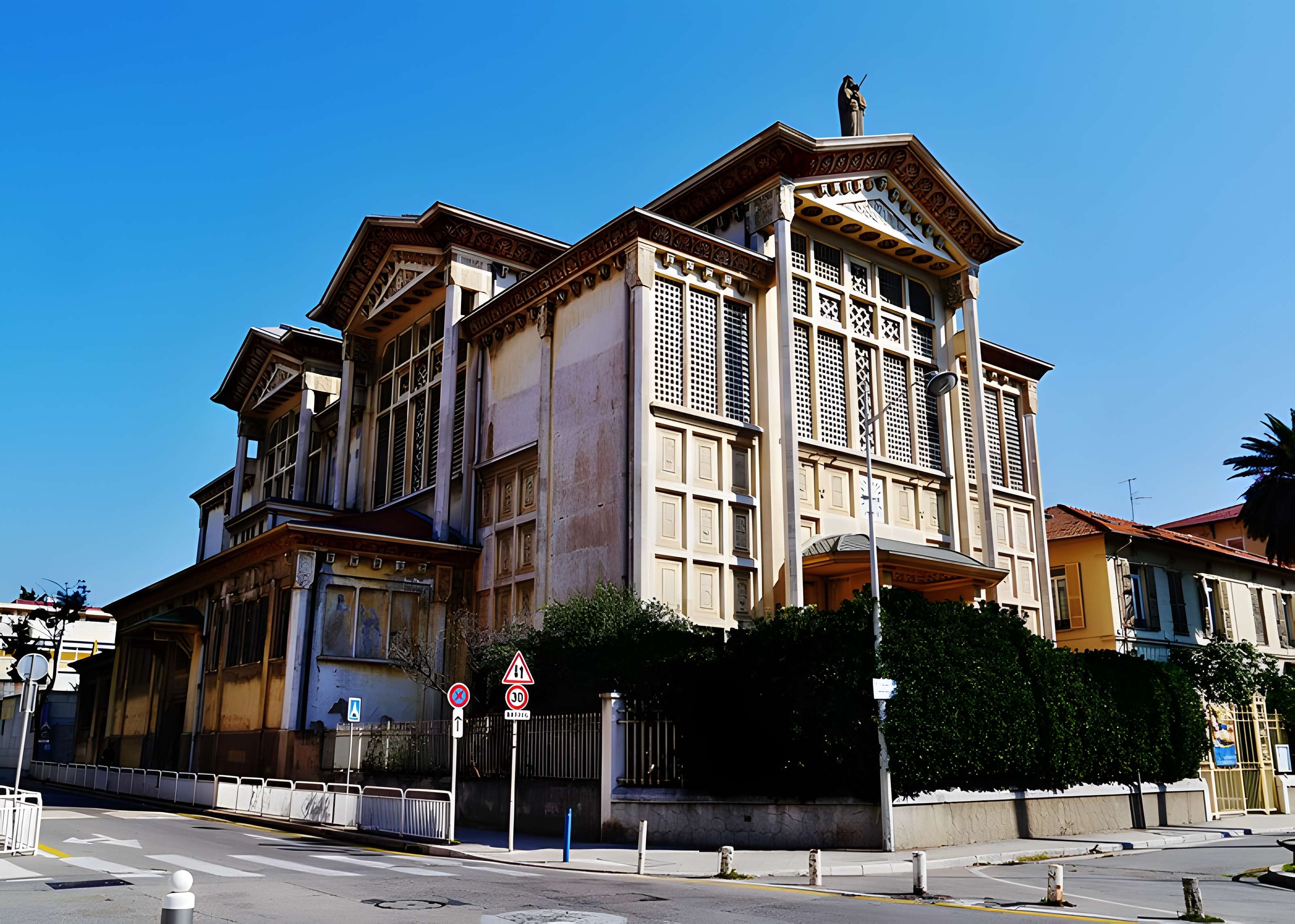Église Notre-Dame-Auxiliatrice de Nice  
