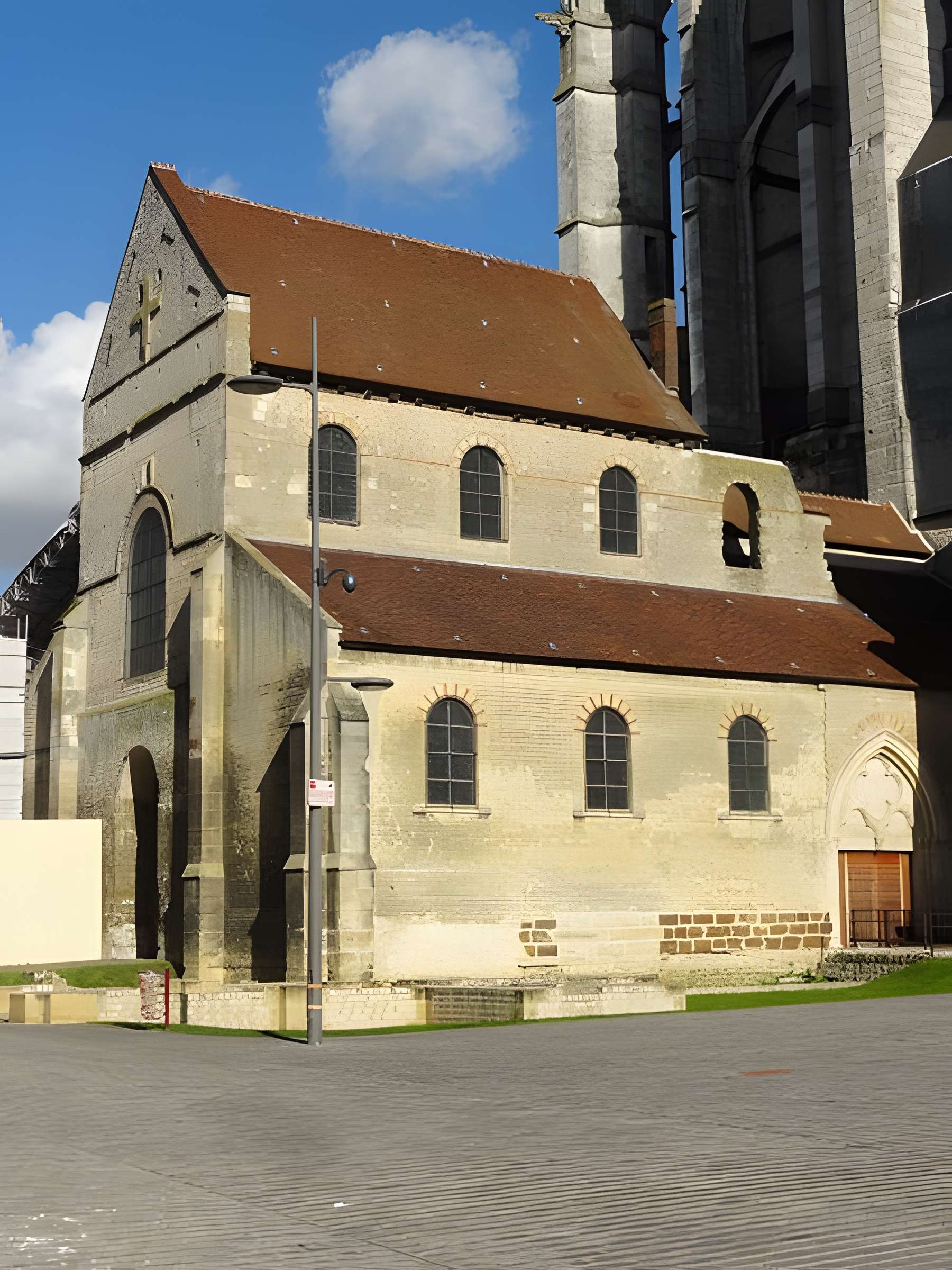 Église Notre-Dame-de-la-Basse-oeuvre de Beauvais 