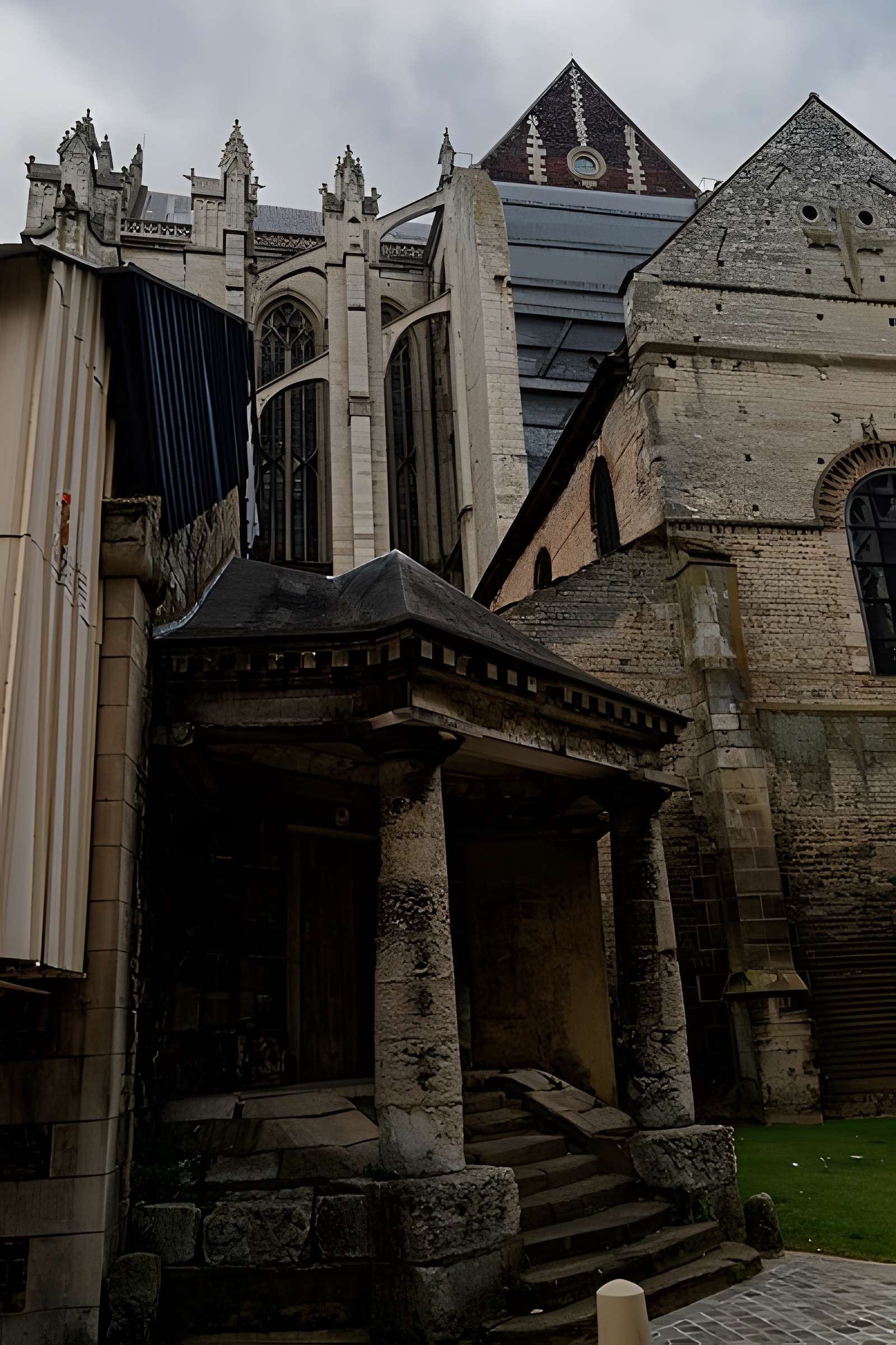 Église Notre-Dame-de-la-Basse-oeuvre de Beauvais