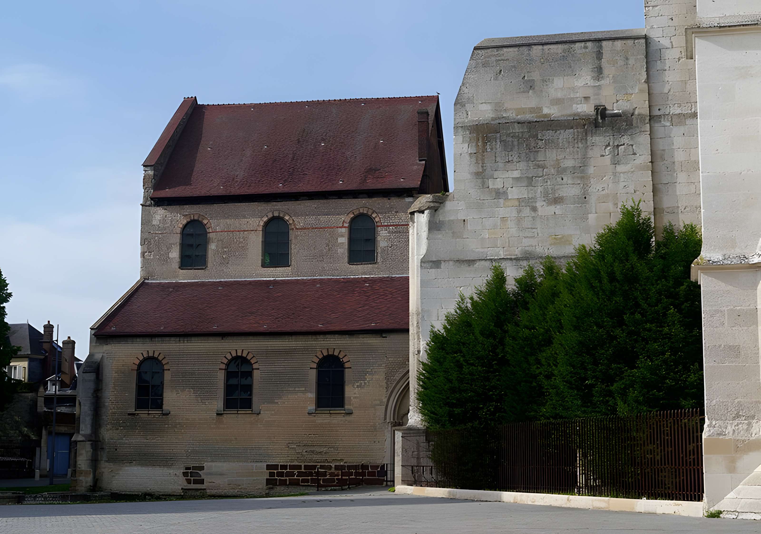 Église Notre-Dame-de-la-Basse-oeuvre de Beauvais