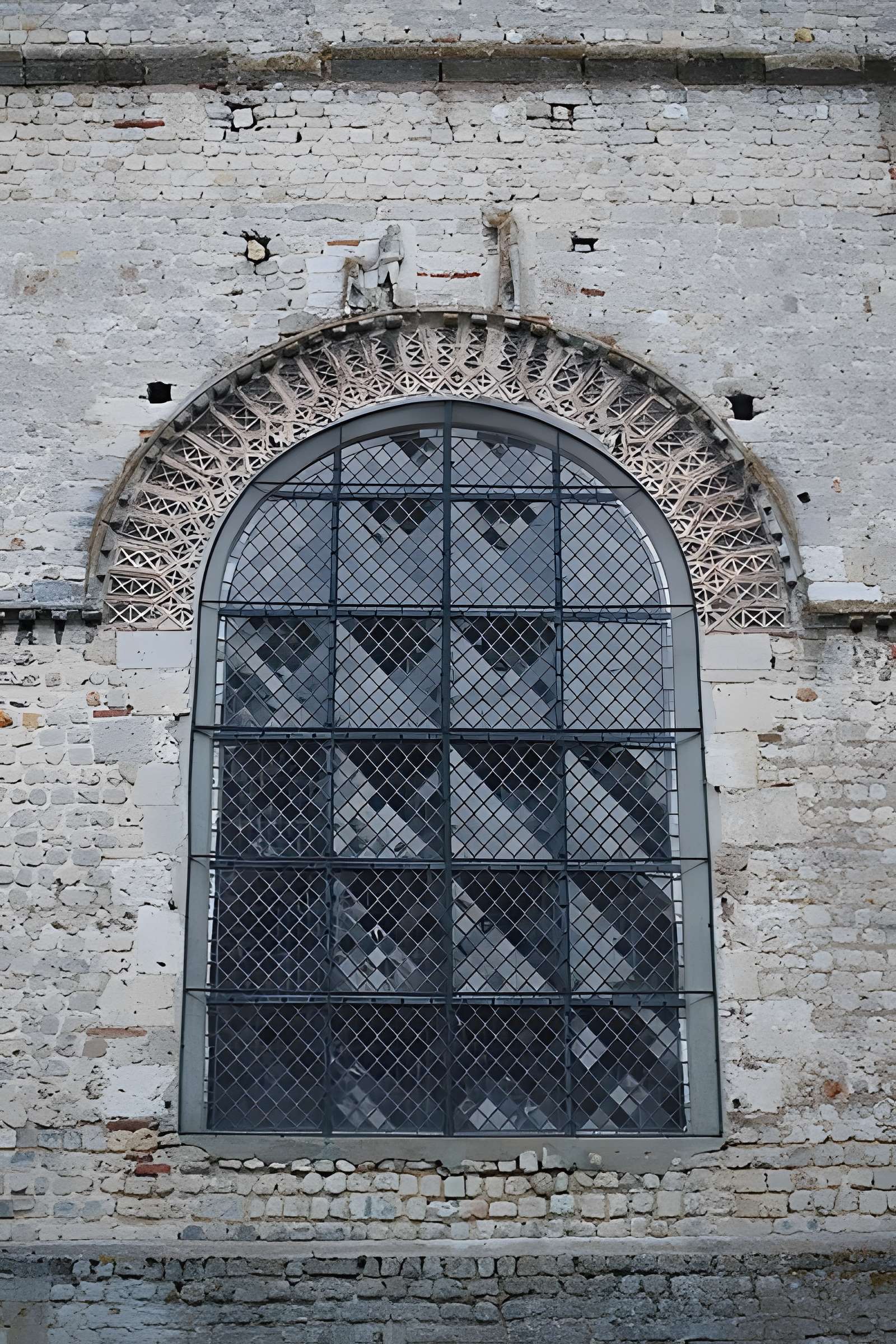 Église Notre-Dame-de-la-Basse-oeuvre de Beauvais