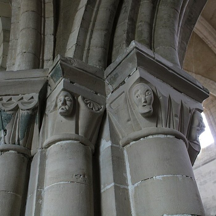Photo de Église Notre-Dame-de-la-Nativité de Bernières-sur-Mer