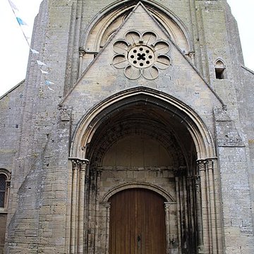 Église Notre-Dame-de-la-Nativité de Bernières-sur-Mer