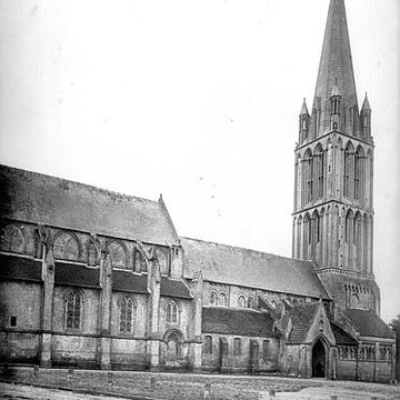 Église Notre-Dame-de-la-Nativité de Bernières-sur-Mer