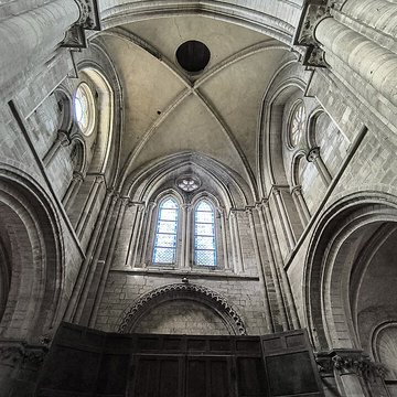 Église Notre-Dame-de-la-Nativité de Bernières-sur-Mer