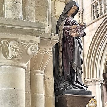 Église Notre-Dame-de-la-Nativité de Bernières-sur-Mer