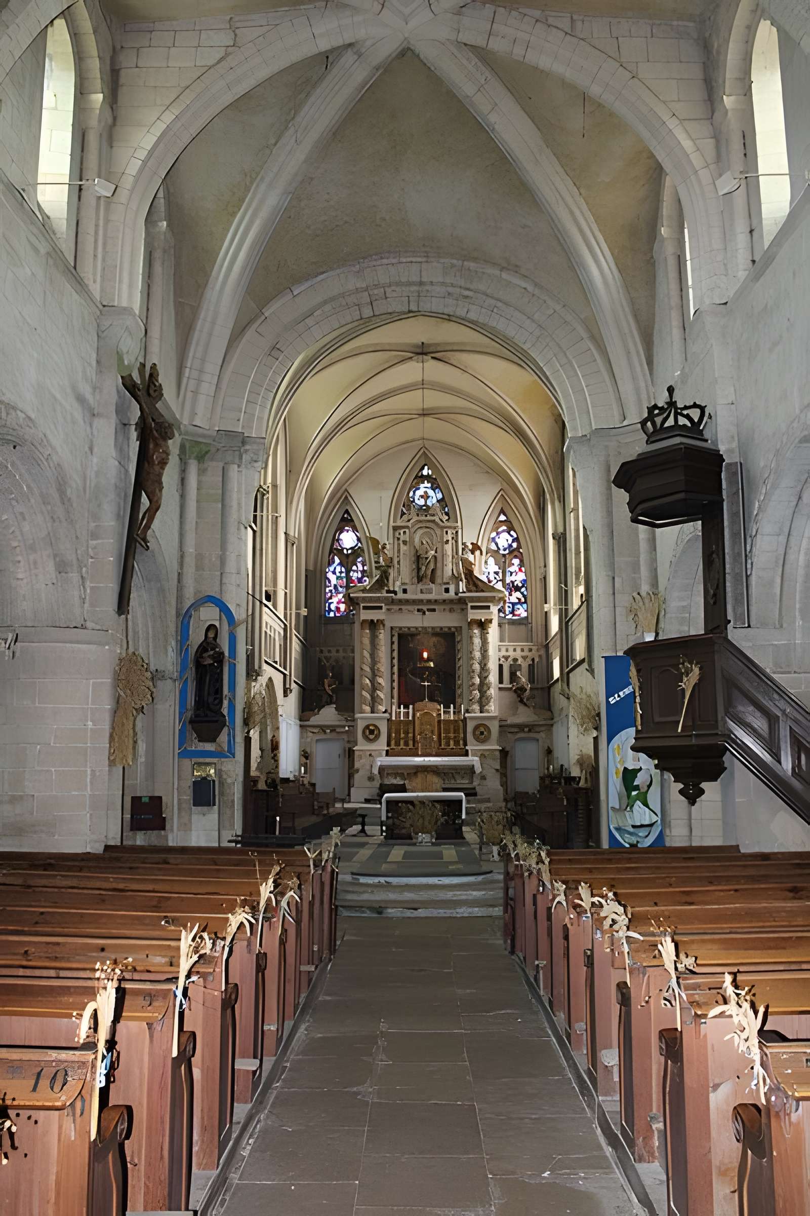 Église Notre-Dame-de-la-Nativité de Bernières-sur-Mer