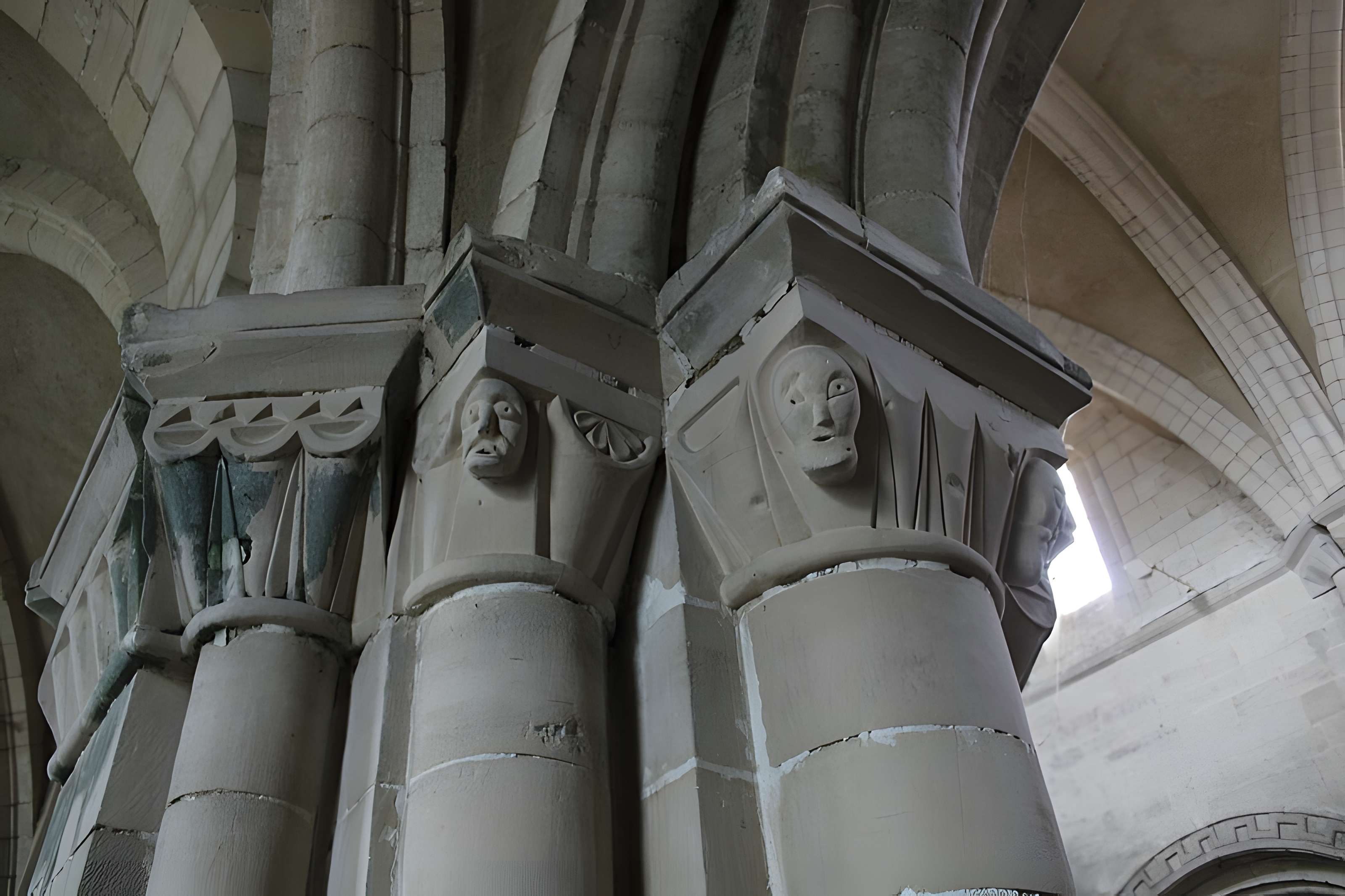 Église Notre-Dame-de-la-Nativité de Bernières-sur-Mer