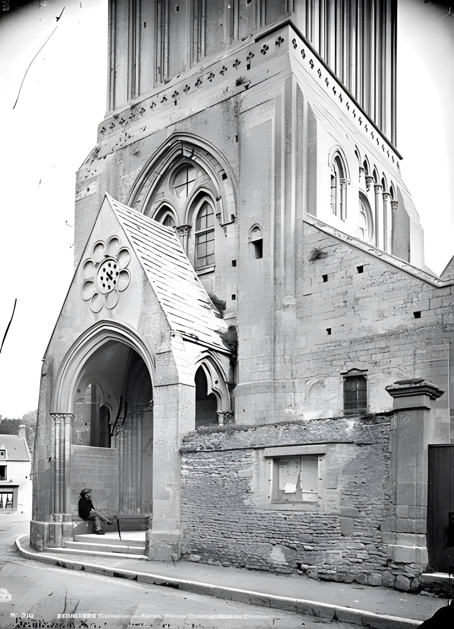 Église Notre-Dame-de-la-Nativité de Bernières-sur-Mer