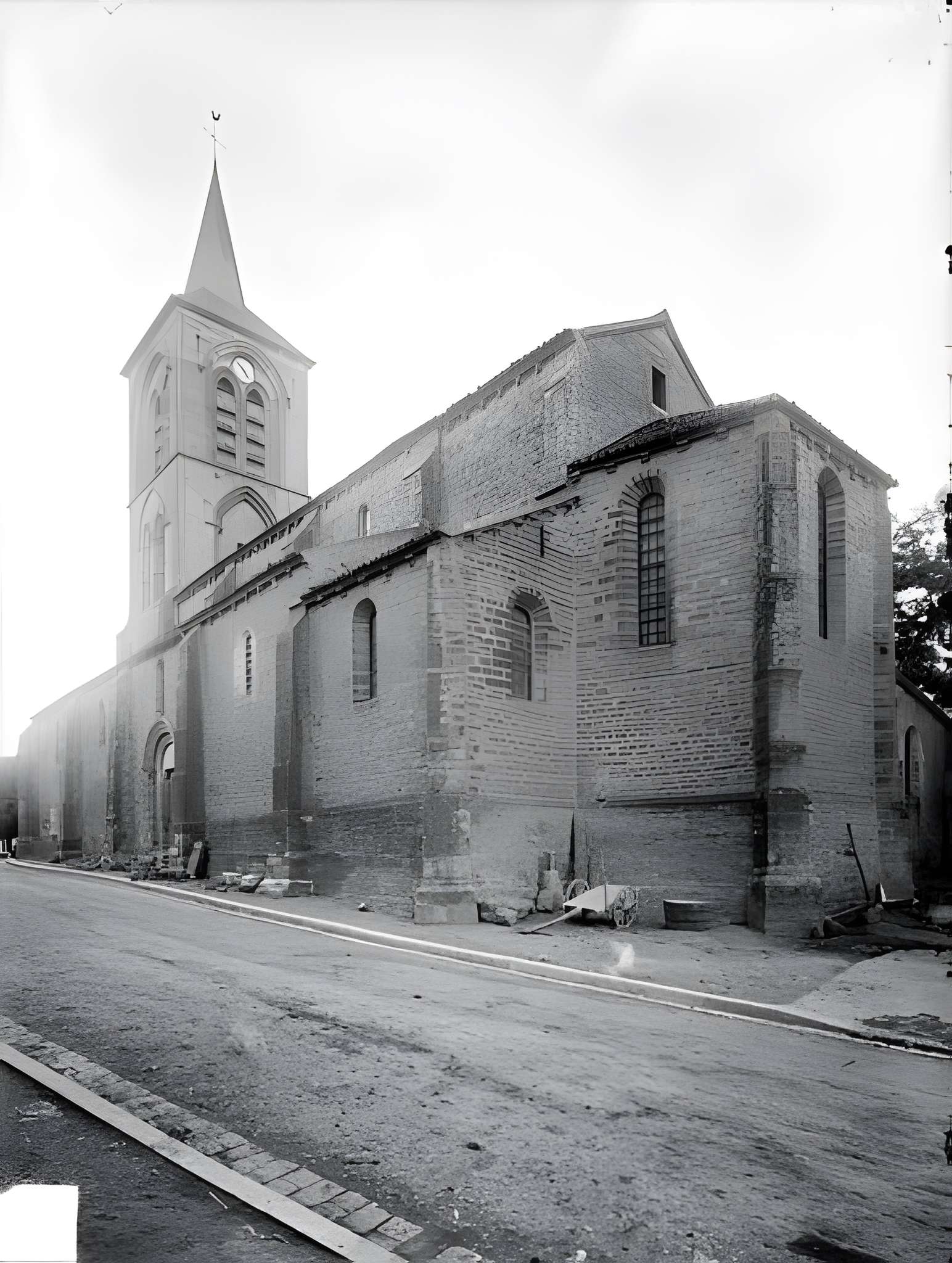 Église Notre-Dame-de-la-Nativité de Pontaubert