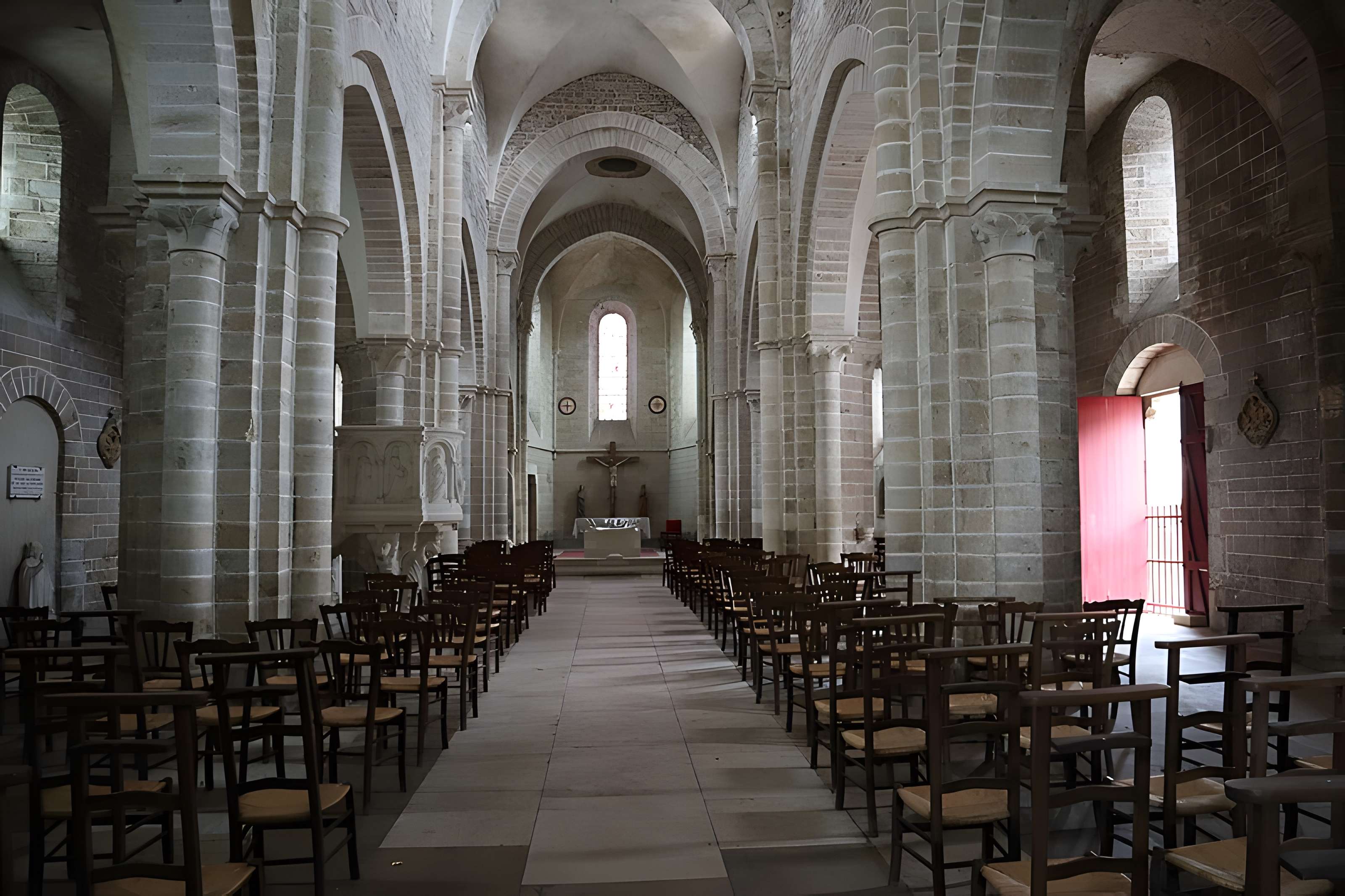 Église Notre-Dame-de-la-Nativité de Pontaubert