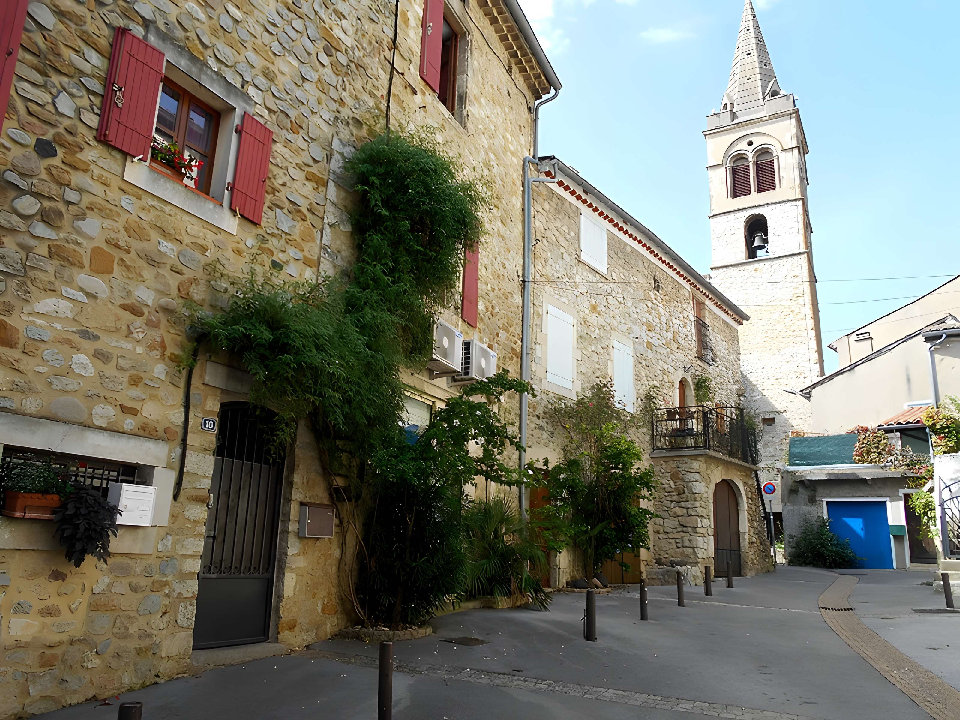 Église Notre-Dame-de-l'Annonciation de Vinezac