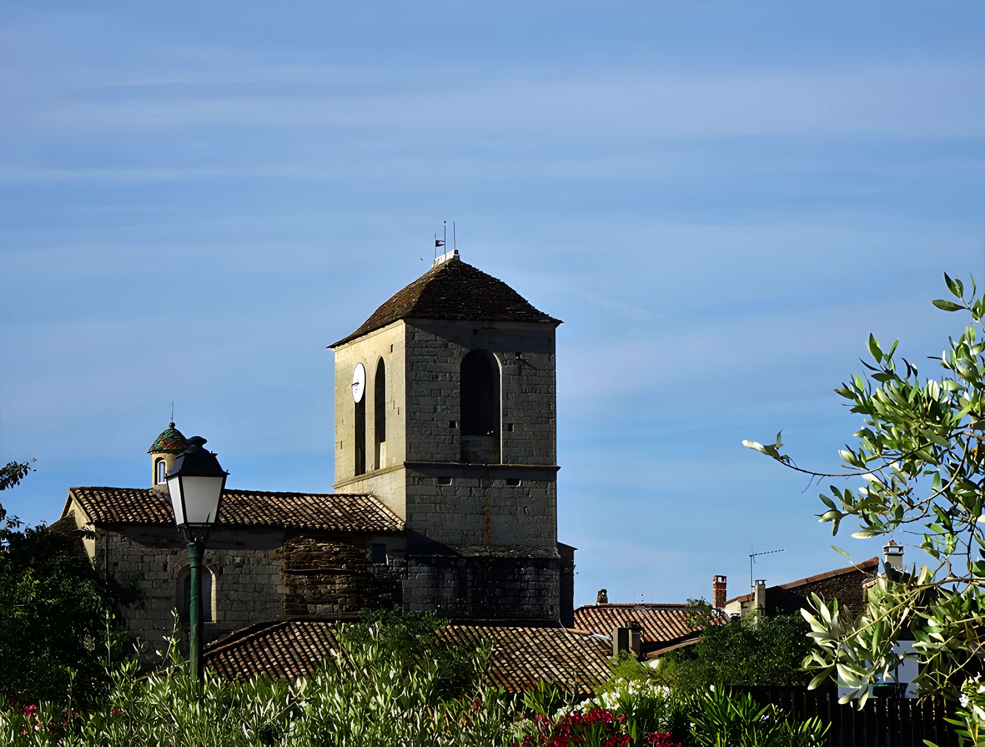 Église Notre-Dame-de-l'Annonciation de Vinezac