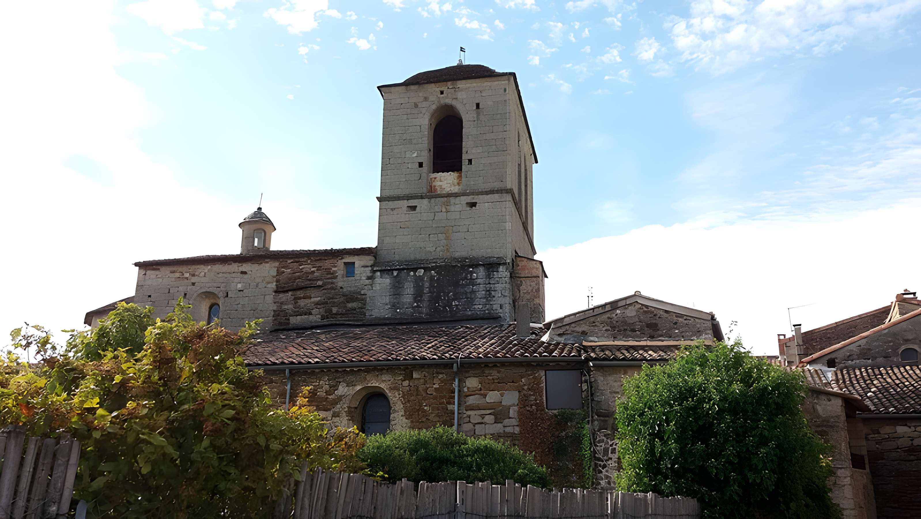 Église Notre-Dame-de-l'Annonciation de Vinezac