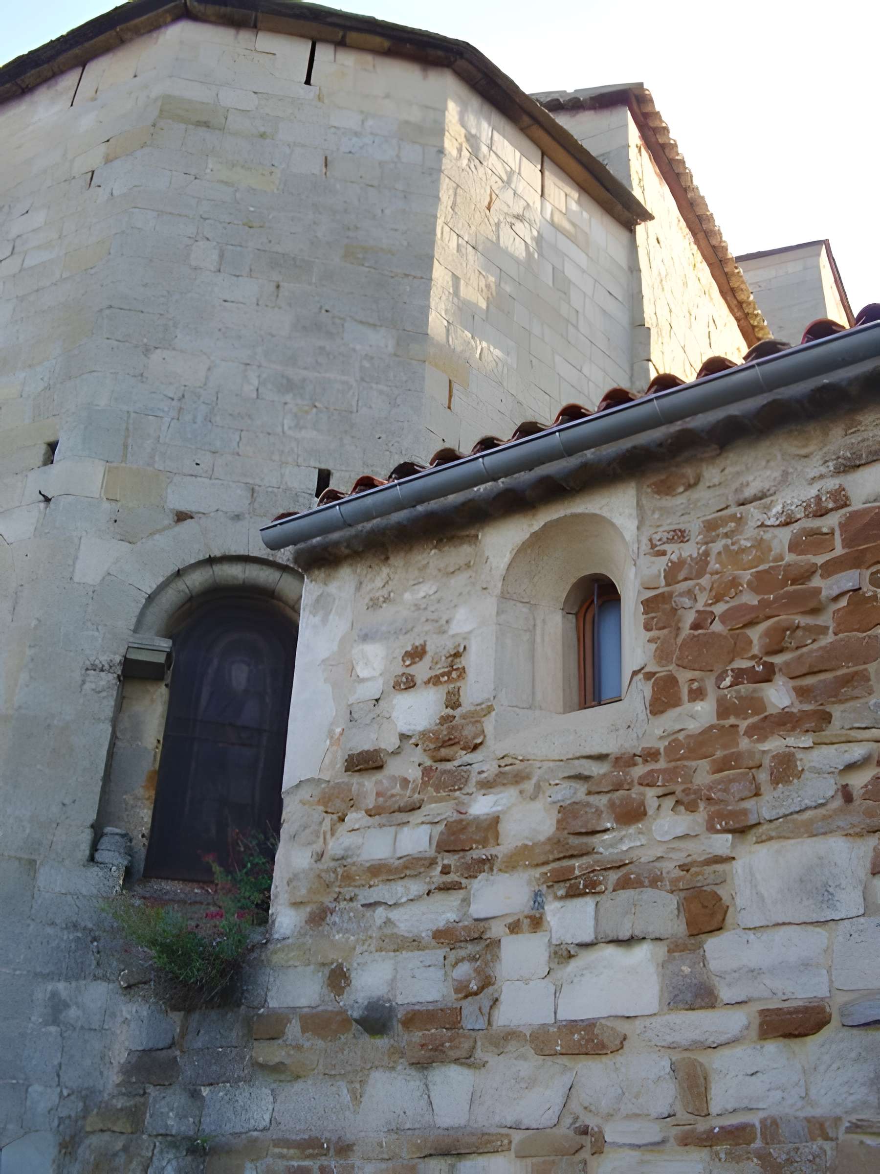 Église Notre-Dame-de-l'Annonciation de Vinezac