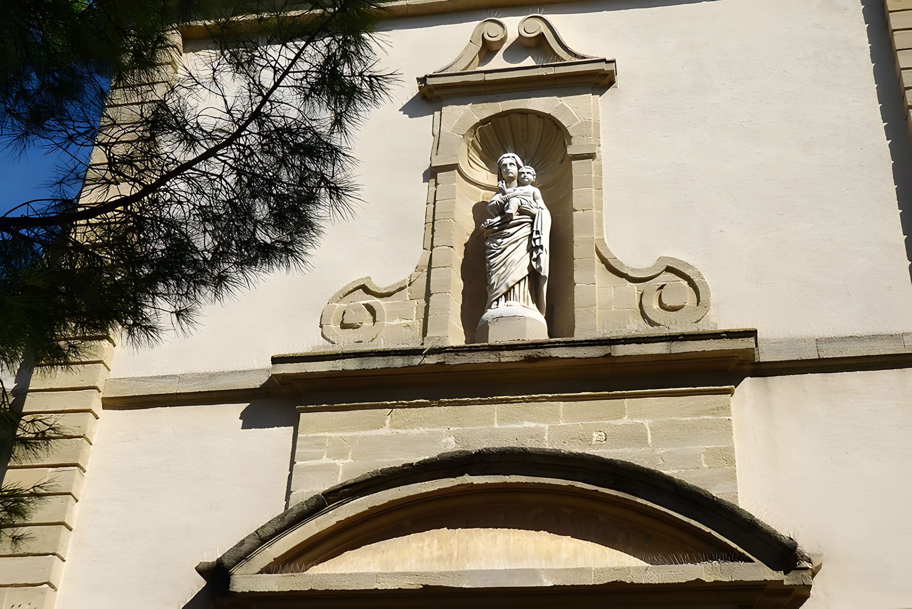 Église Notre-Dame-de-la-Purification de Lauris