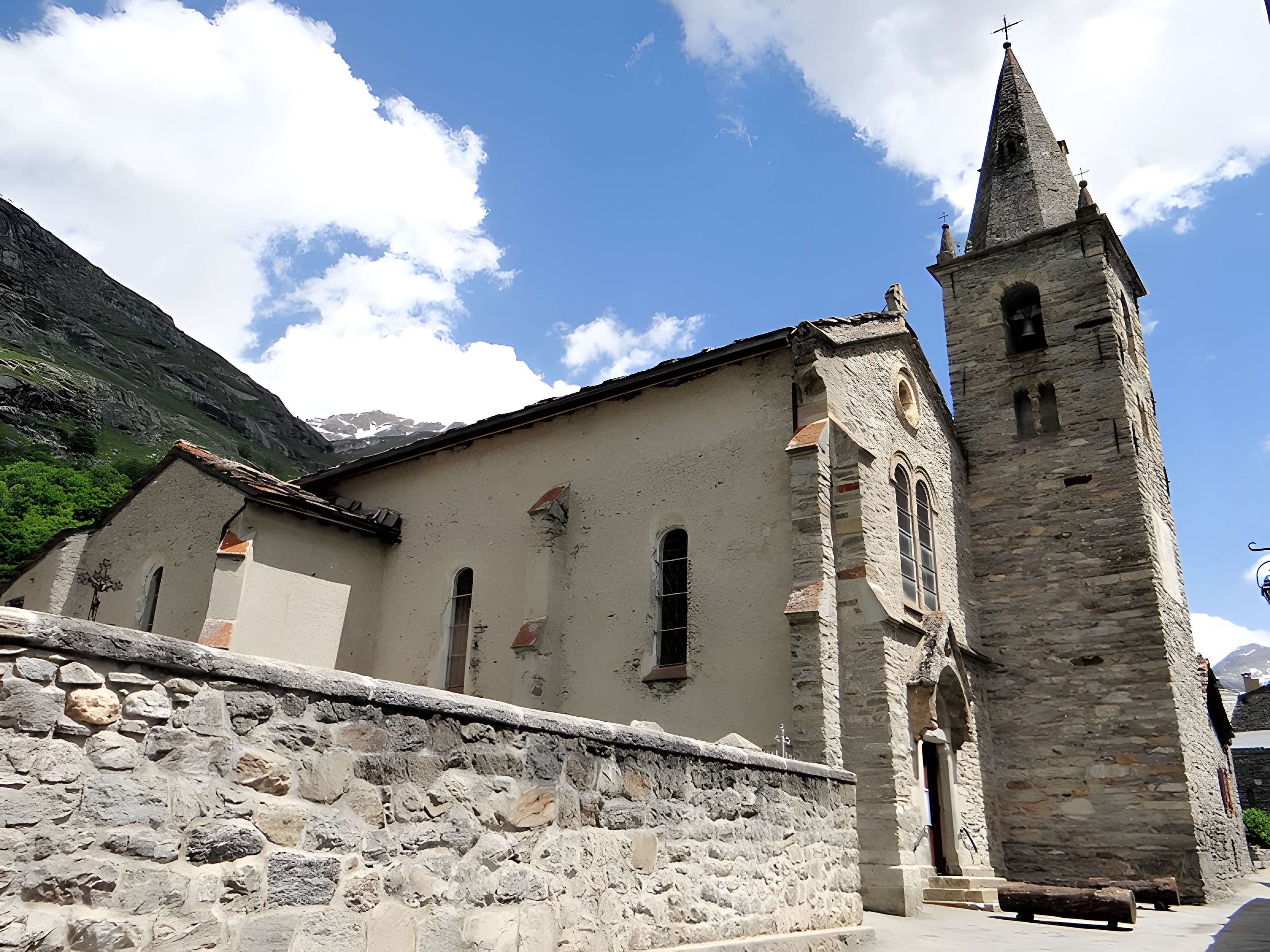 Église Notre-Dame-de-l'Assomption de Bonneval-sur-Arc