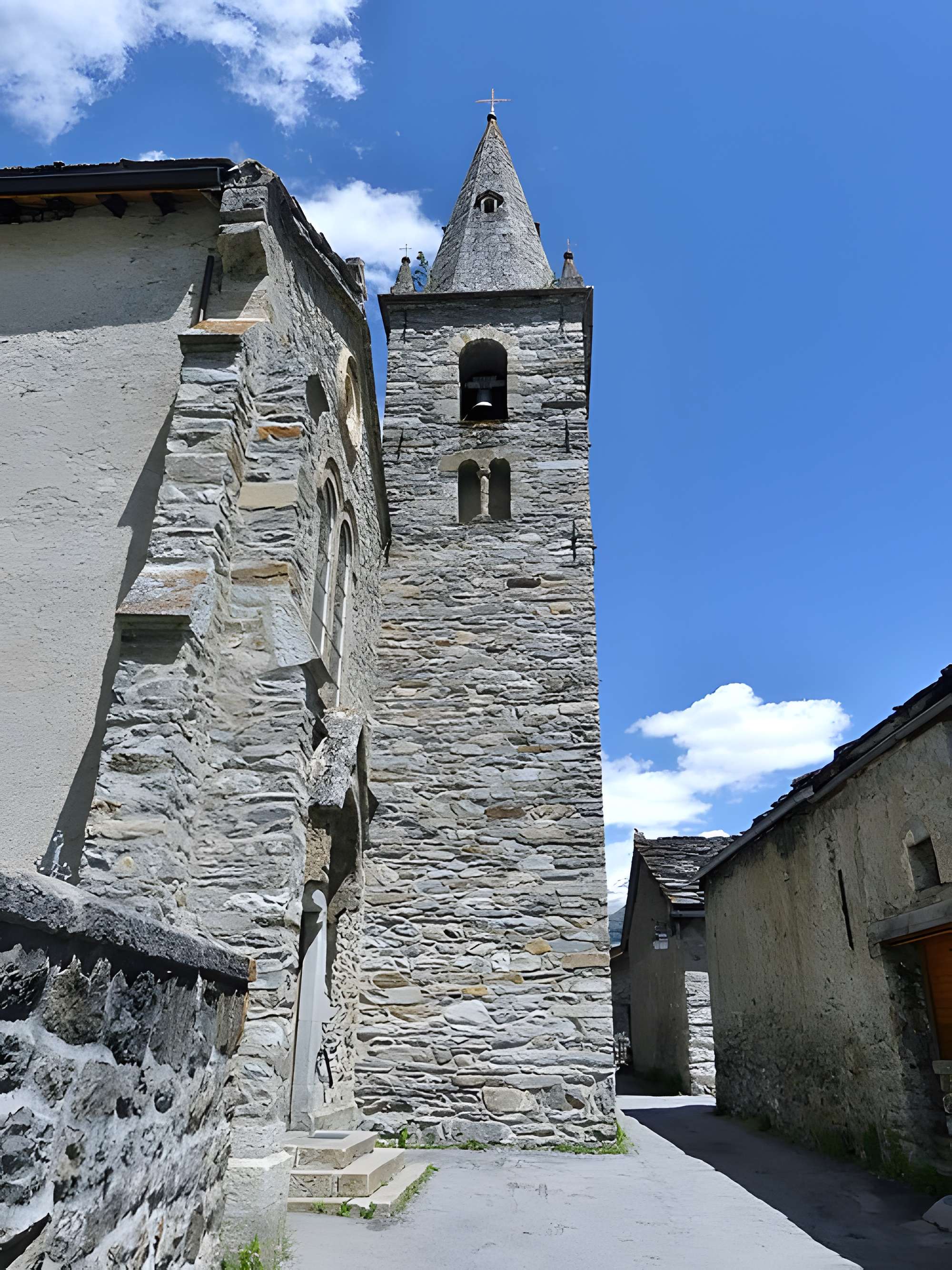 Église Notre-Dame-de-l'Assomption de Bonneval-sur-Arc