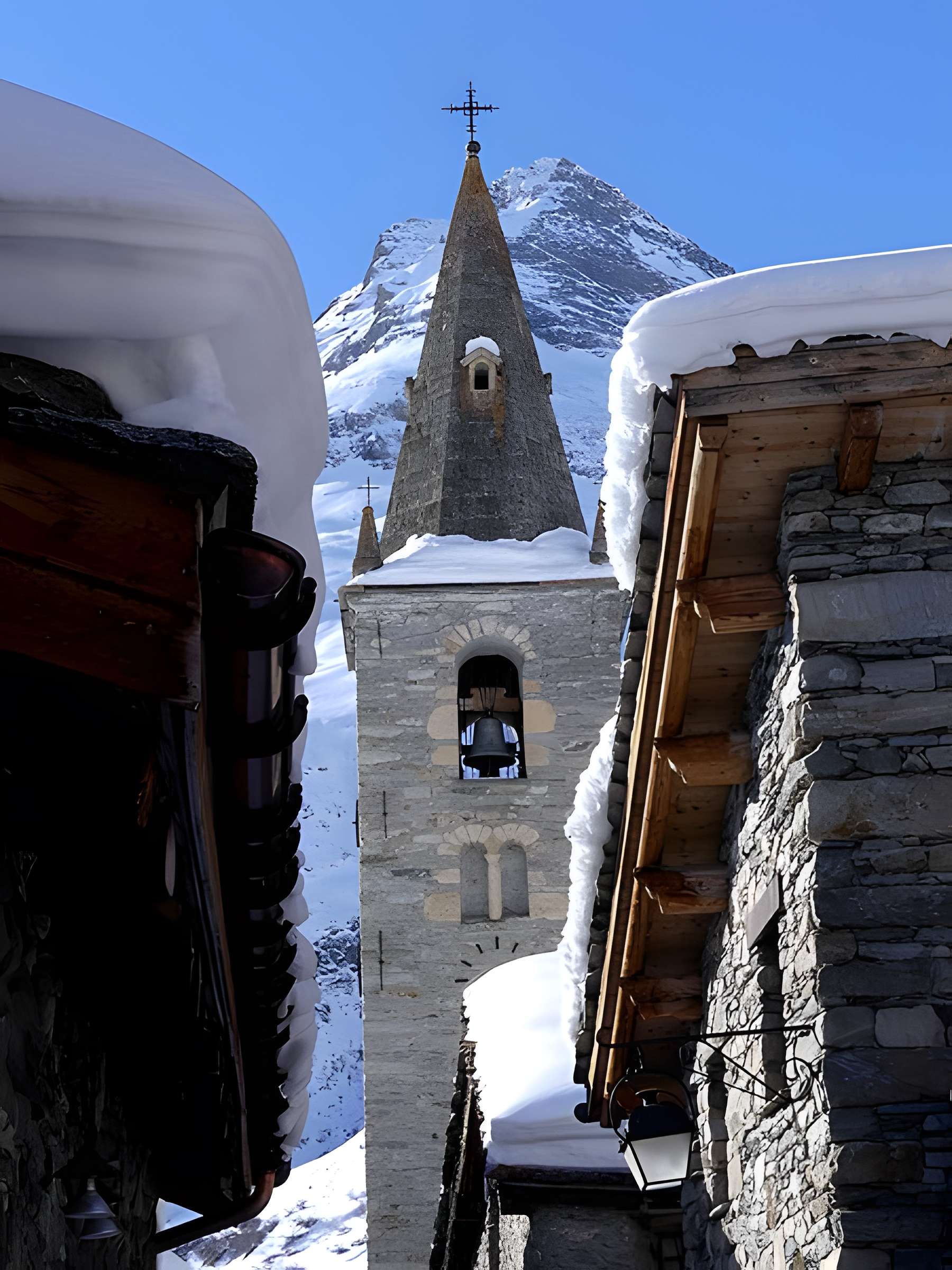 Église Notre-Dame-de-l'Assomption de Bonneval-sur-Arc
