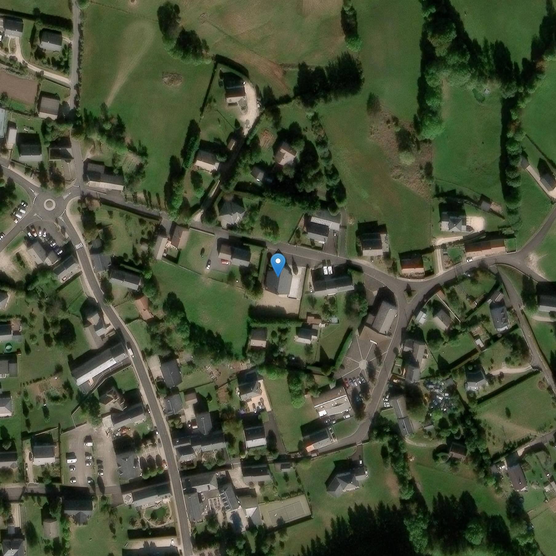 Photo de 护卫女神教堂(洛泽尔)