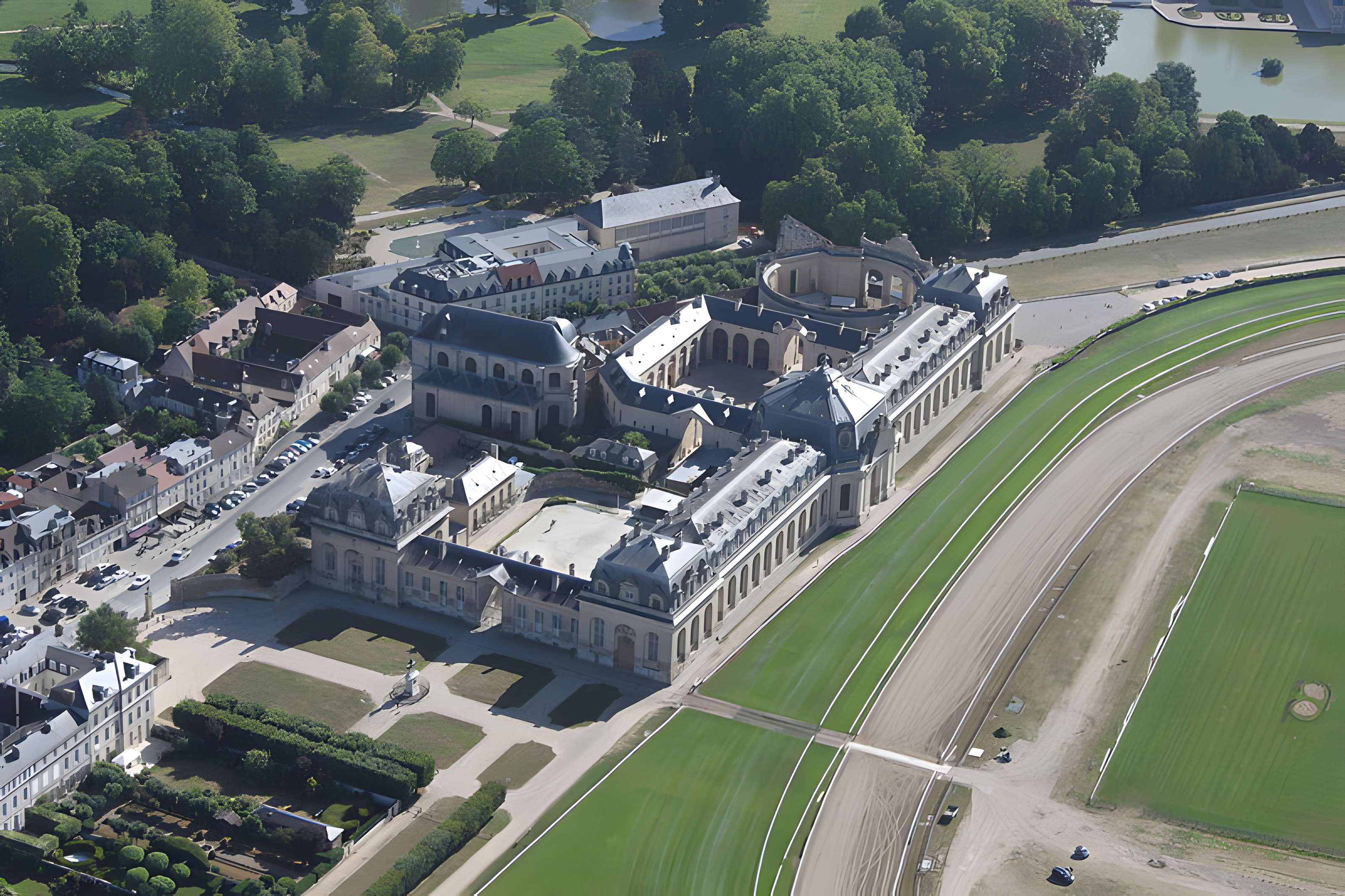 Église Notre-Dame-de-l'Assomption de Chantilly