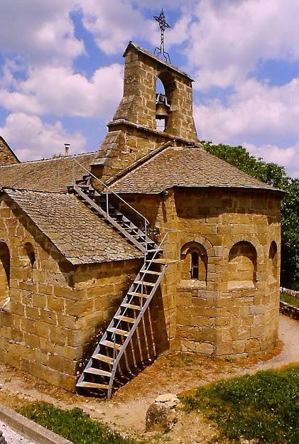 Photo de Kerk van de Heiligen-Onschuldigen van Gabrias
