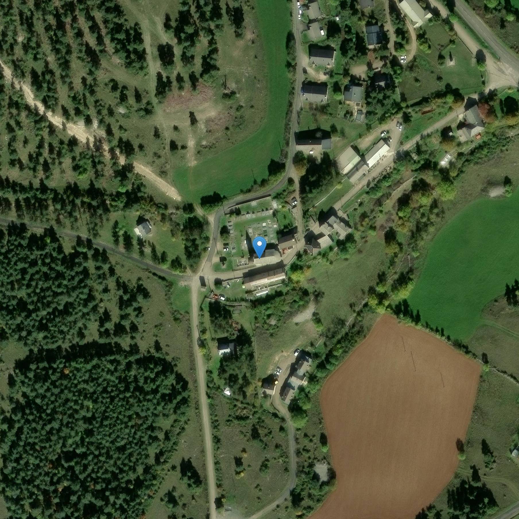 Photo de Kerk van Saint Ile de la Parade