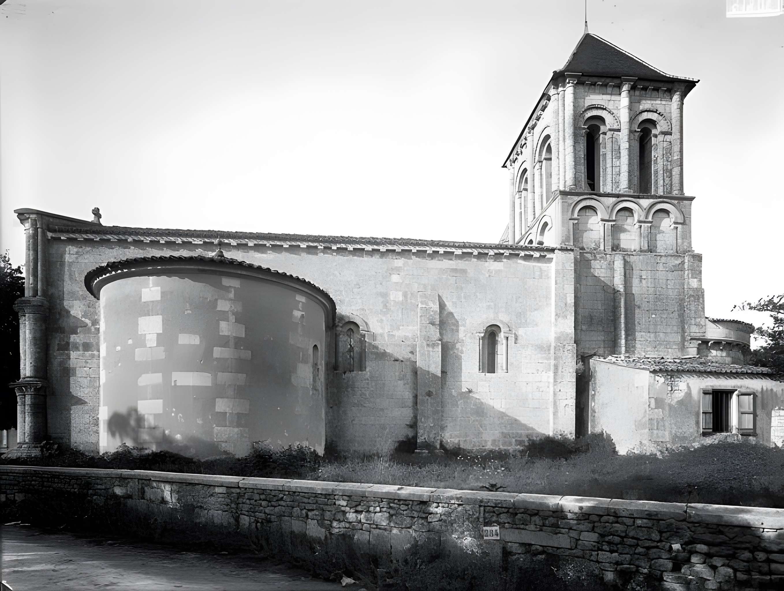 Église Notre-Dame-de-l'Assomption de Jazennes