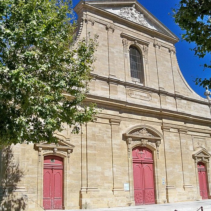 Photo de Église Notre-Dame-de-lAssomption de Lambesc