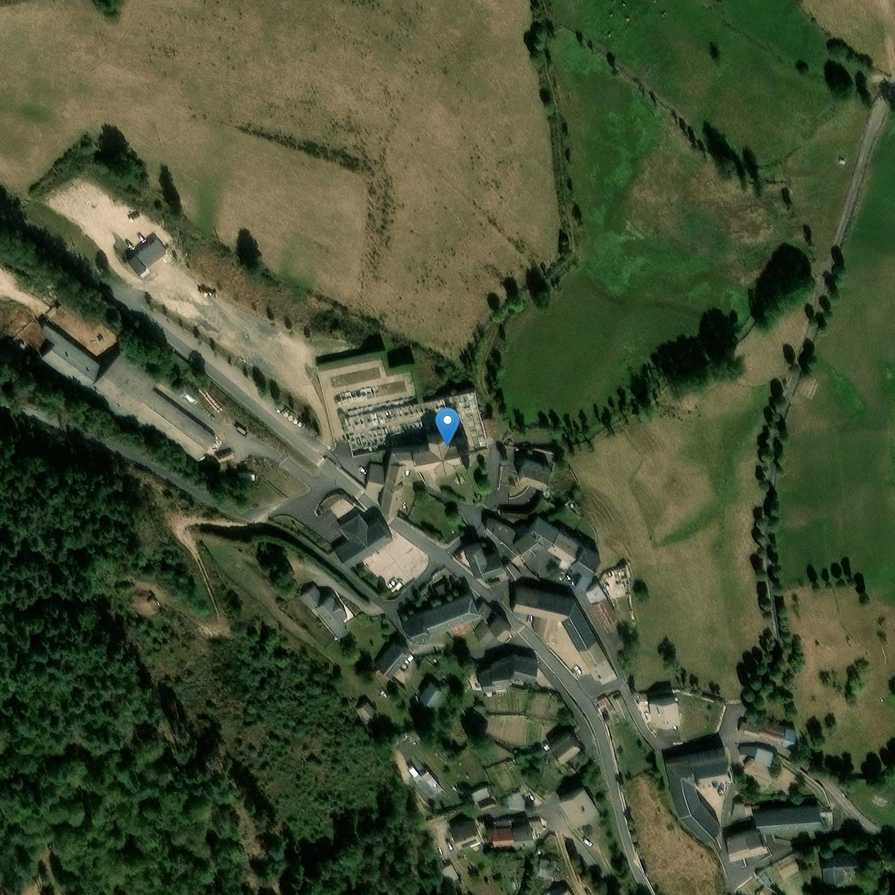 Photo de 聖アンドリュー・デ・ベソン教会