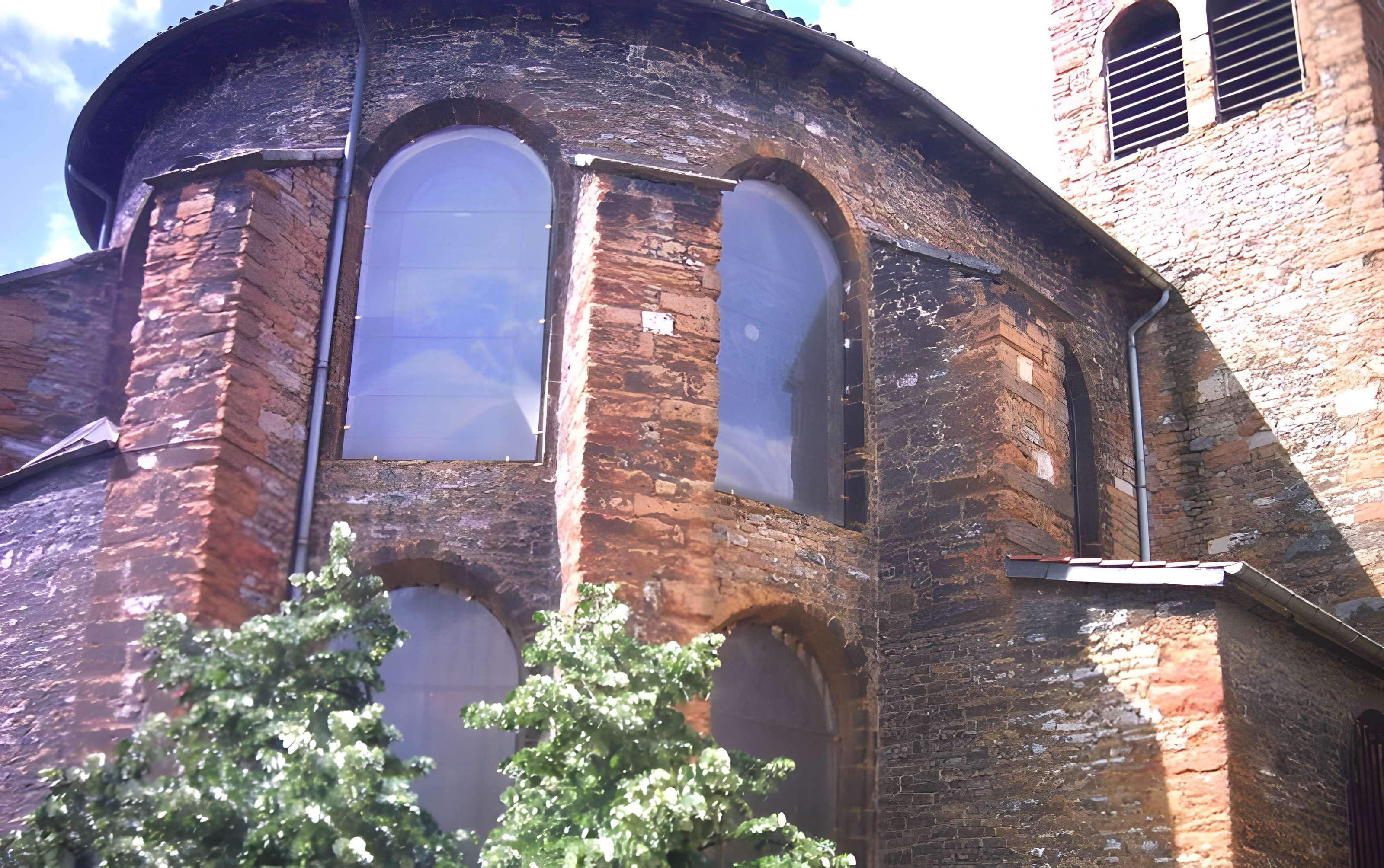 Église Notre-Dame-de-l'Assomption de Neuville-sur-Saône