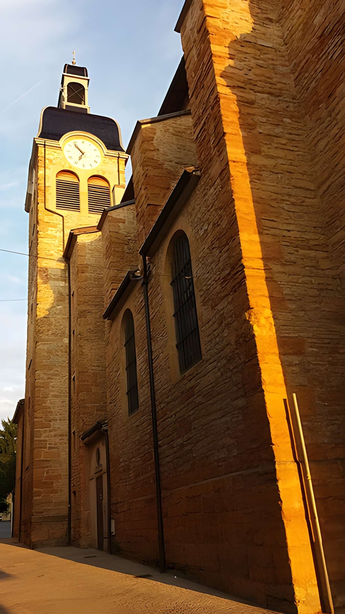 Église Notre-Dame-de-l'Assomption de Neuville-sur-Saône