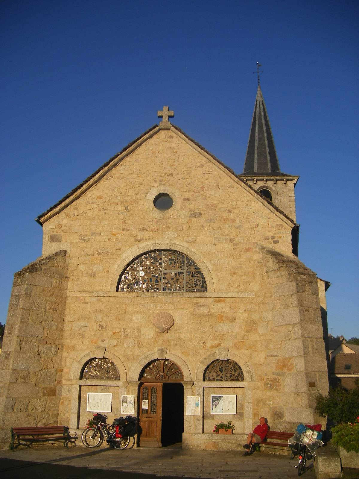 Photo de Iglesia Saint-Étienne d'Aumont-Aubrac