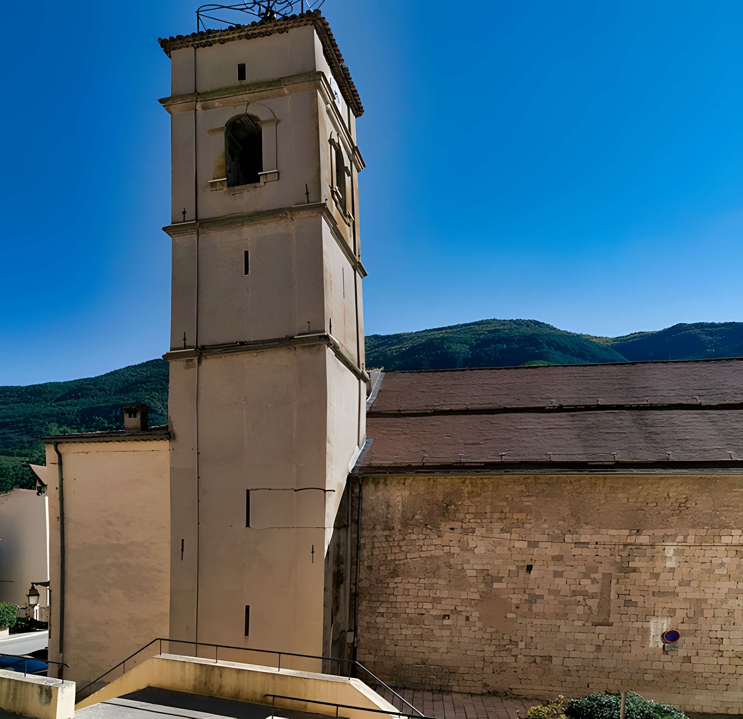 Église Notre-Dame-de-l'Assomption de Puget-Théniers