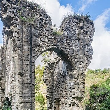 Église Notre-Dame-de-Laval de Peyrusse-le-Roc
