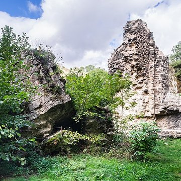 Église Notre-Dame-de-Laval de Peyrusse-le-Roc