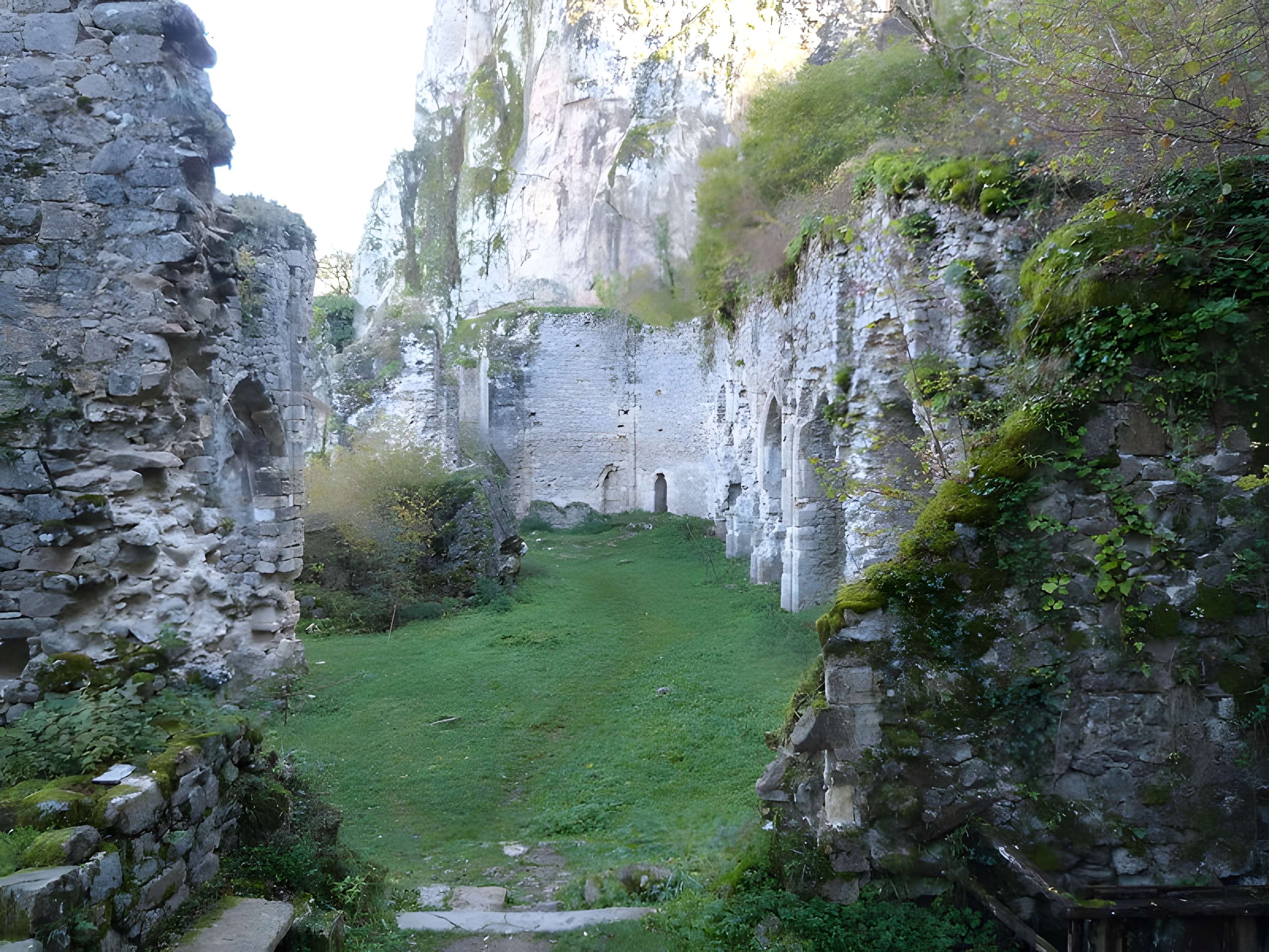 Église Notre-Dame-de-Laval de Peyrusse-le-Roc 