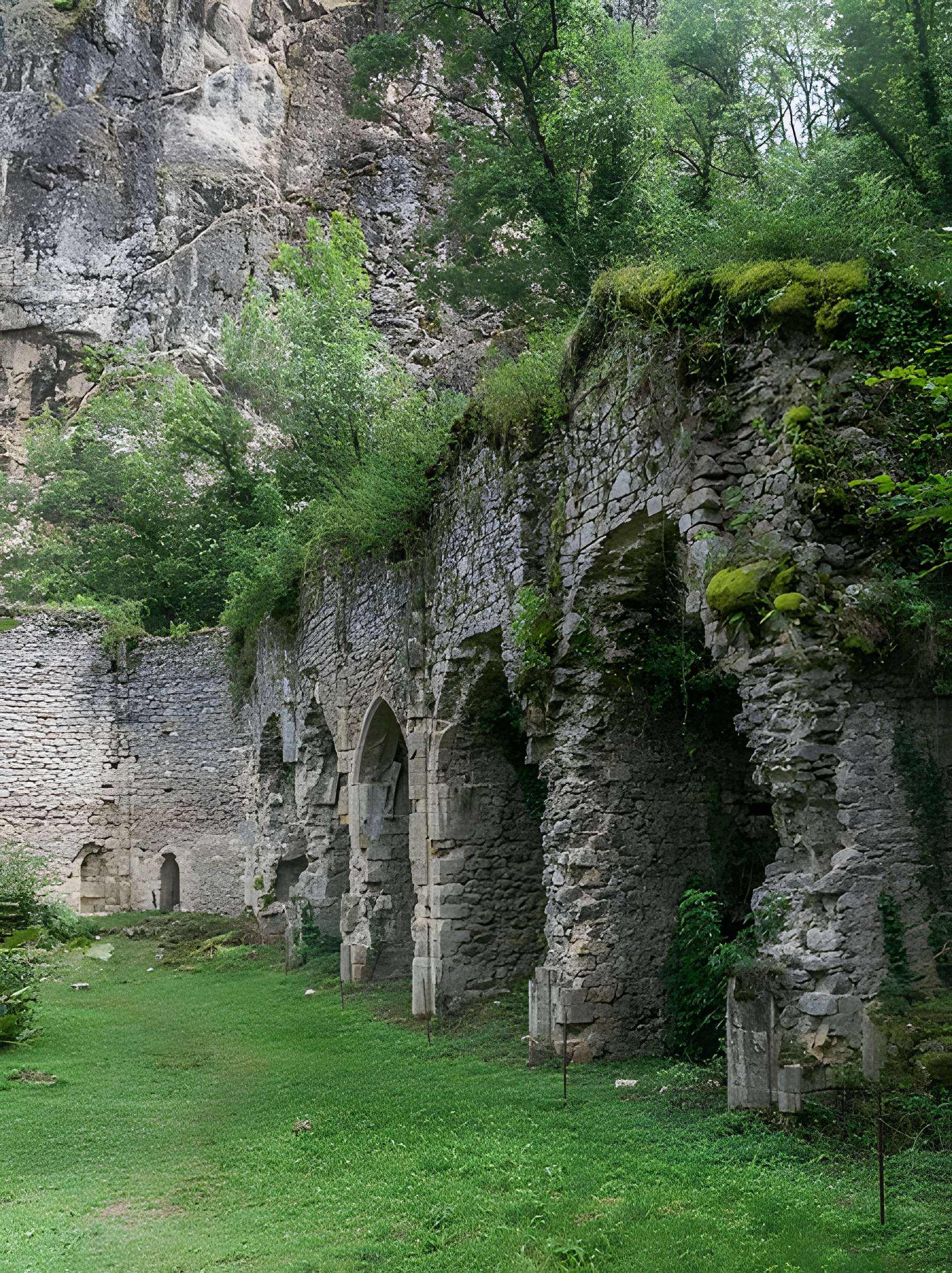 Église Notre-Dame-de-Laval de Peyrusse-le-Roc