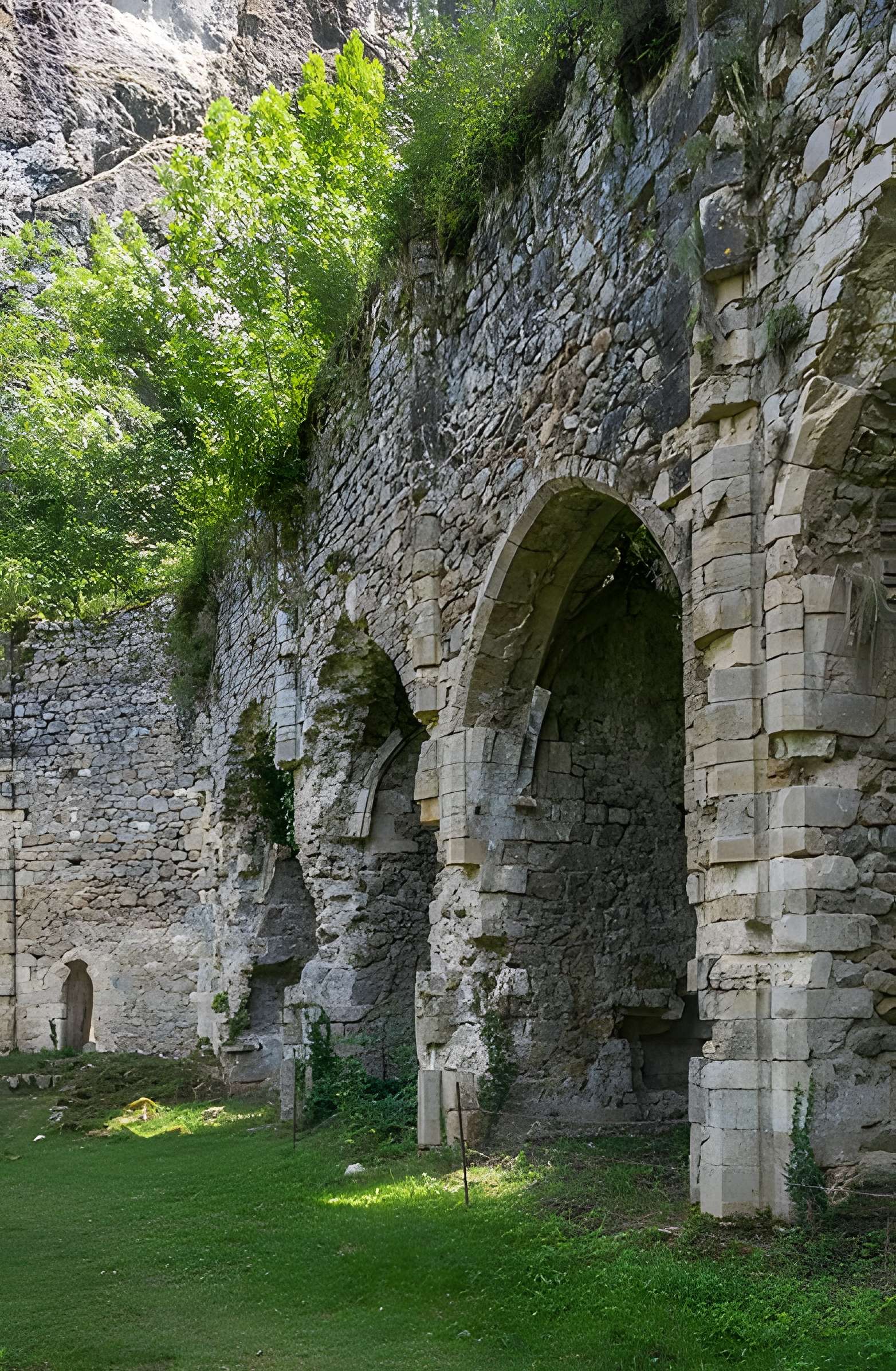 Église Notre-Dame-de-Laval de Peyrusse-le-Roc