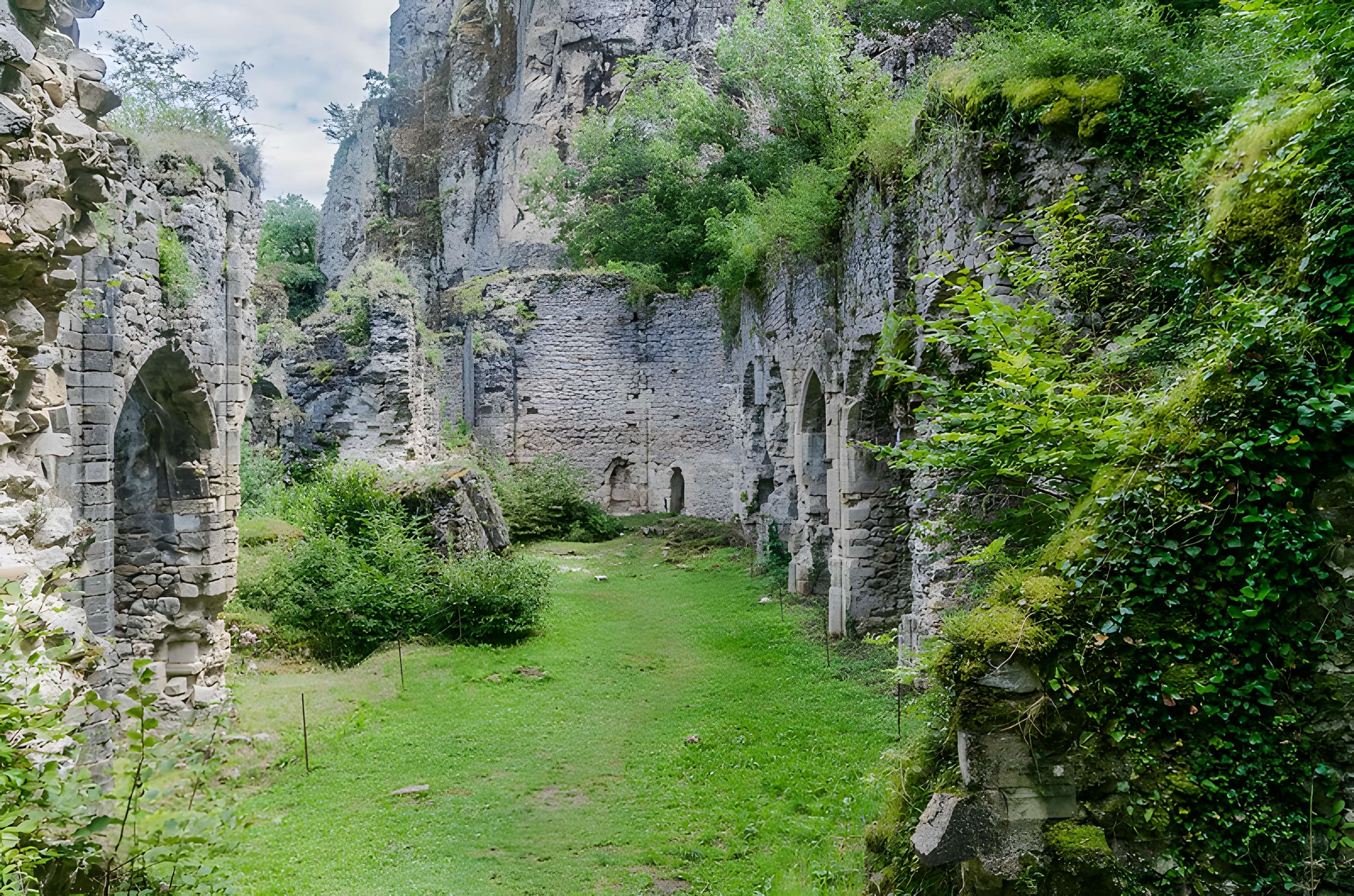 Église Notre-Dame-de-Laval de Peyrusse-le-Roc