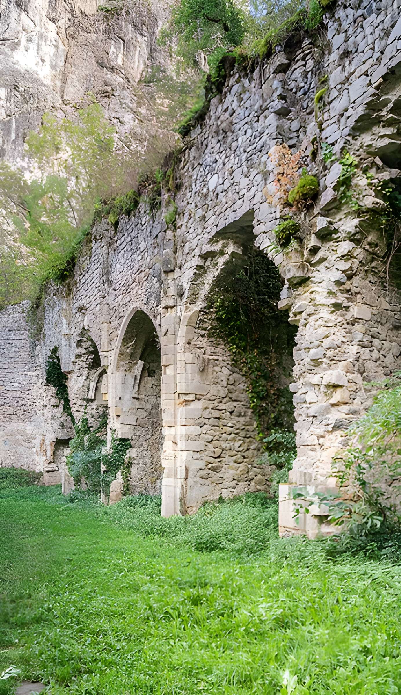 Église Notre-Dame-de-Laval de Peyrusse-le-Roc