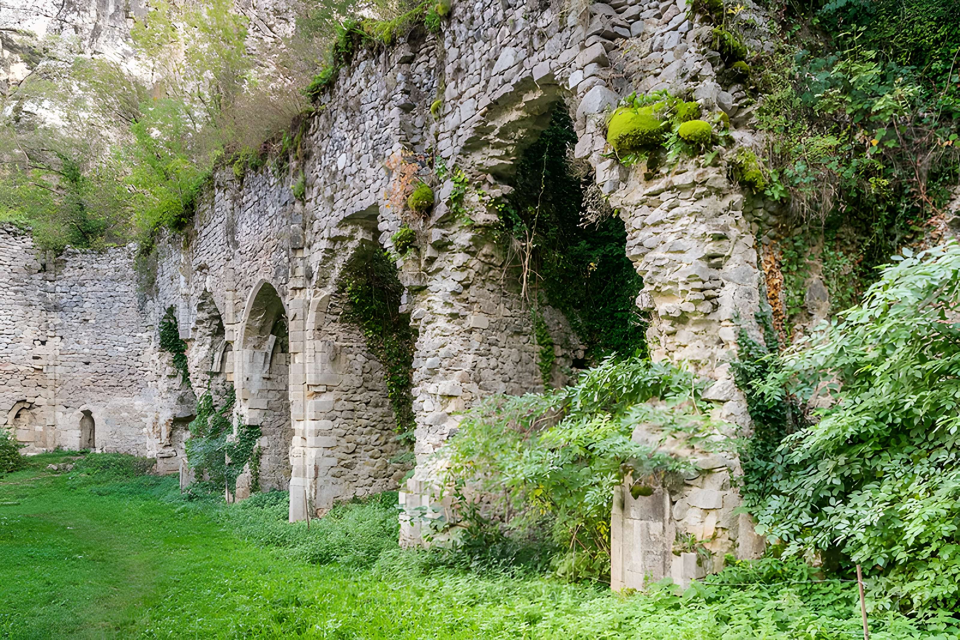 Église Notre-Dame-de-Laval de Peyrusse-le-Roc