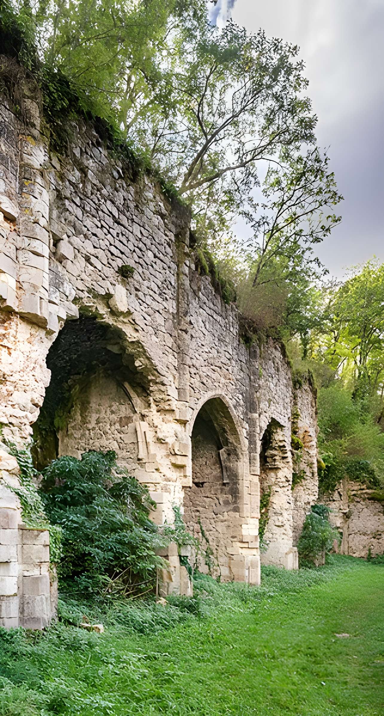 Église Notre-Dame-de-Laval de Peyrusse-le-Roc