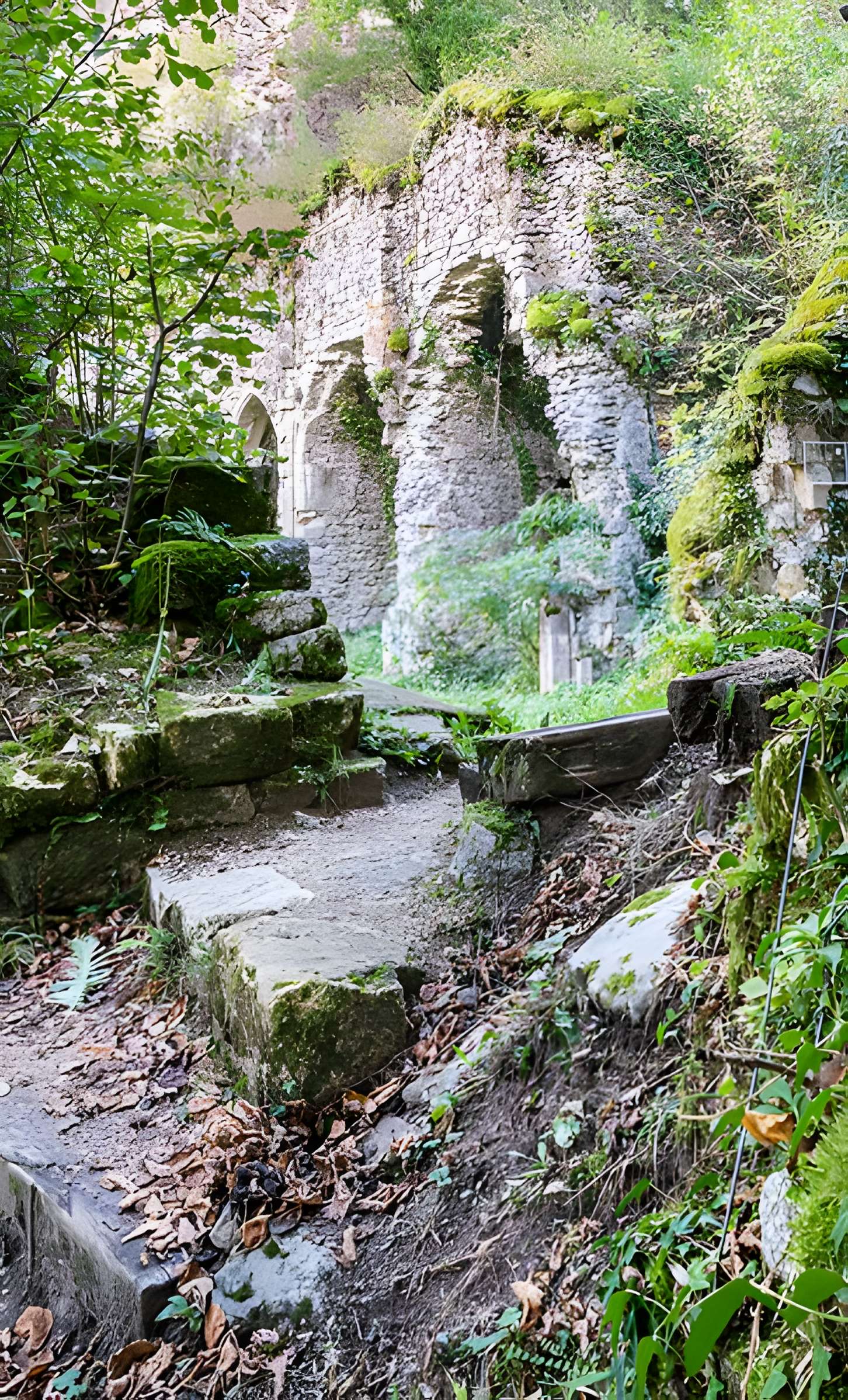 Église Notre-Dame-de-Laval de Peyrusse-le-Roc