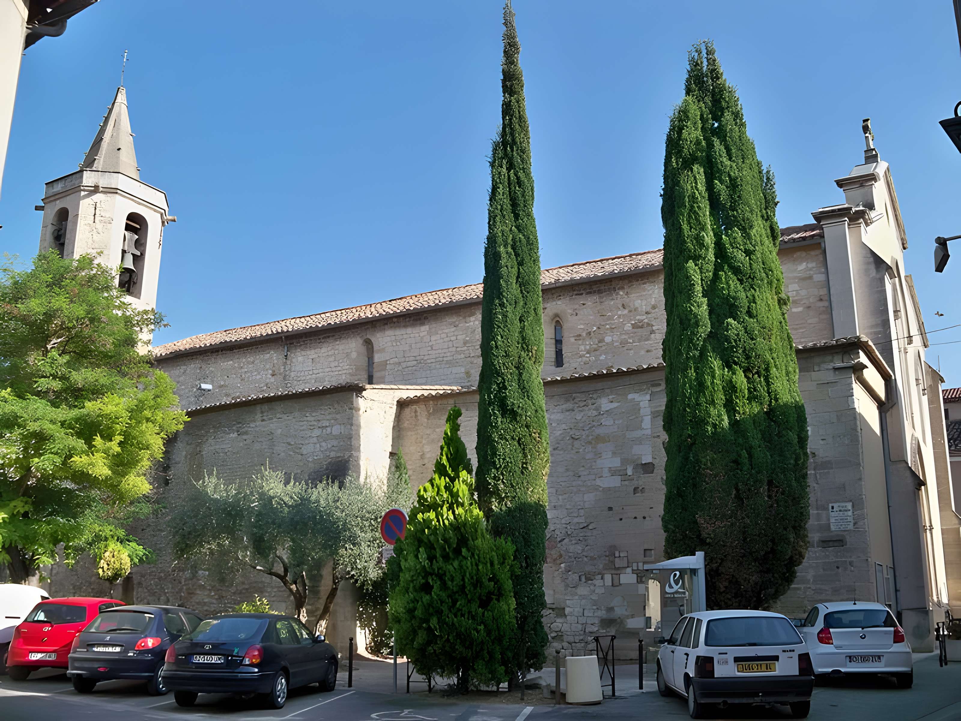 Église Notre-Dame-de-Nazareth de Monteux